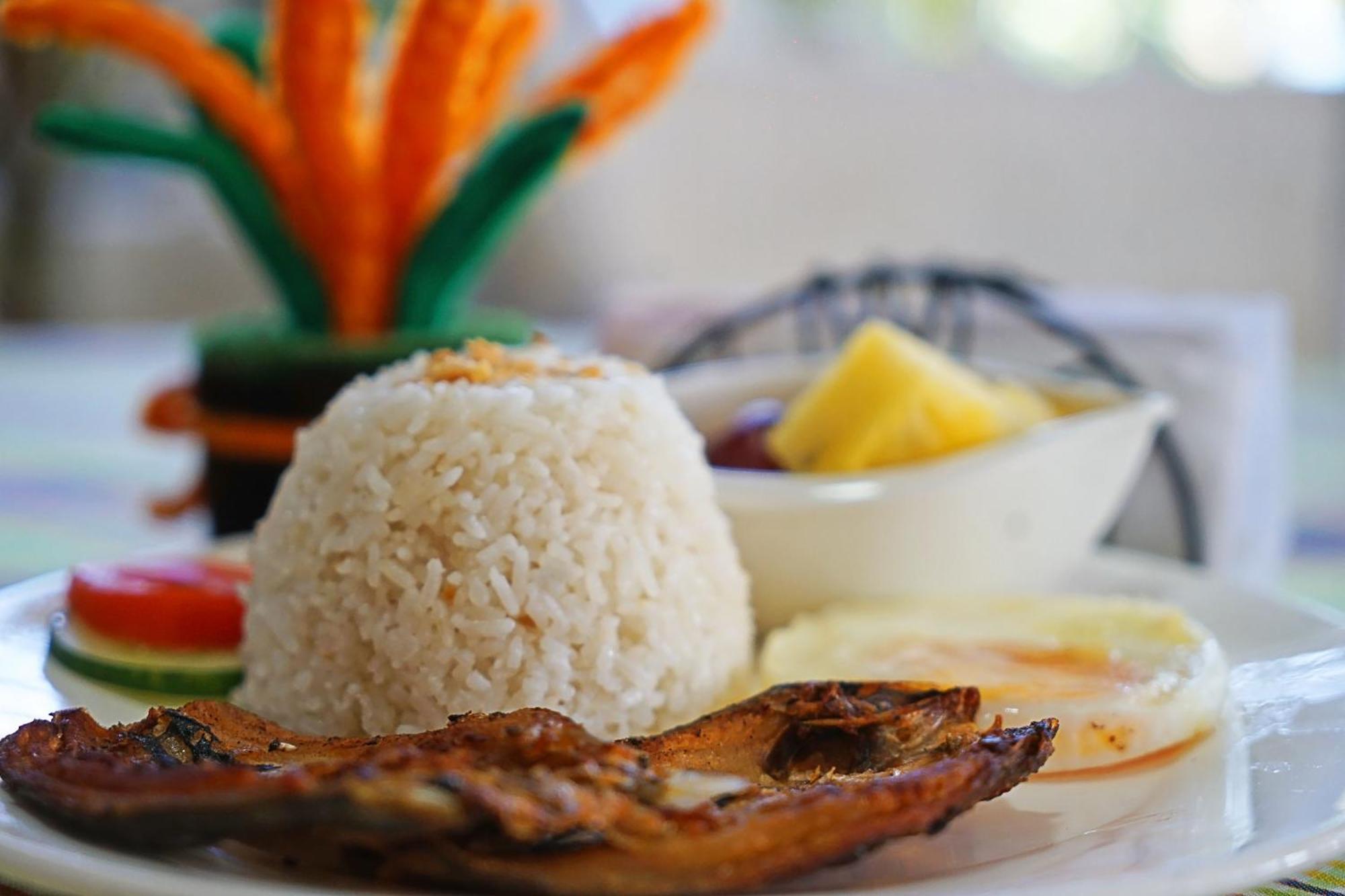 Bella Vista Resort Naguilian Luaran gambar